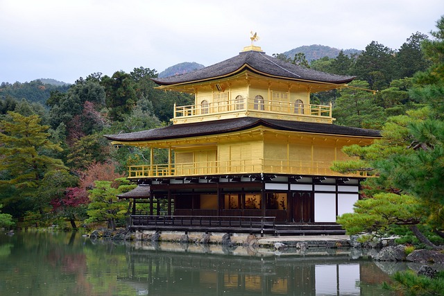 Haruka Japan Tour: Kinkaku-ji